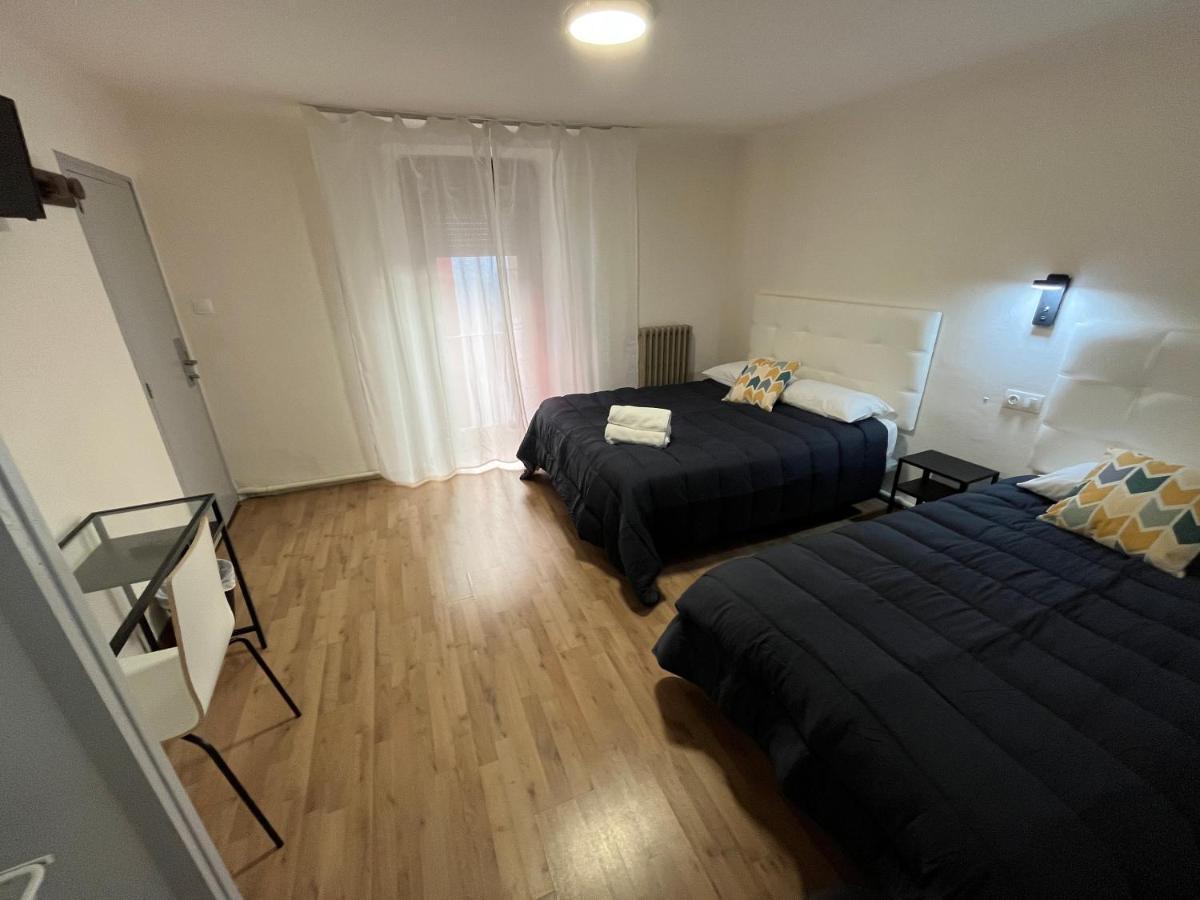 Hostal Ars Пучсерда Экстерьер фото