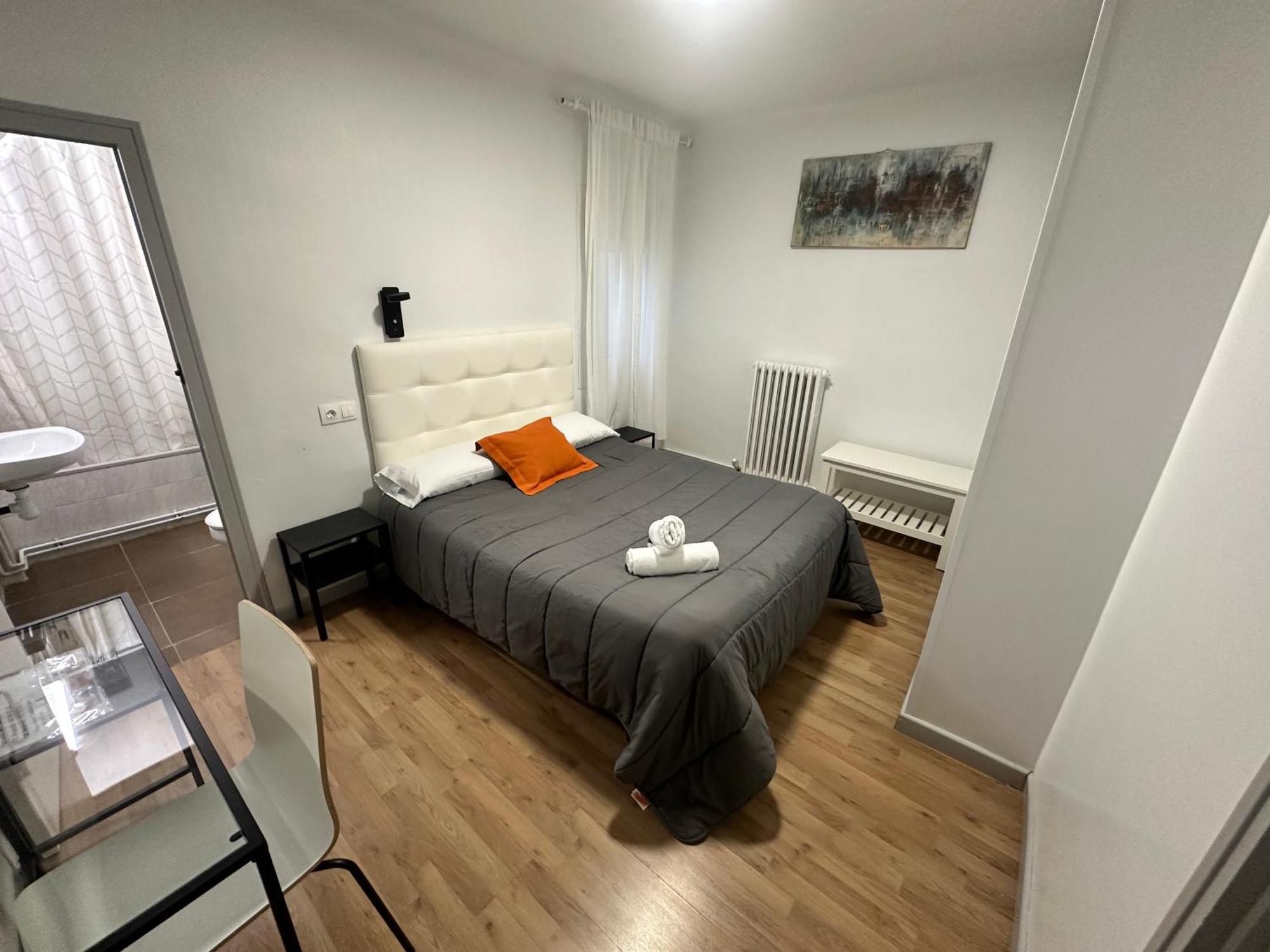 Hostal Ars Пучсерда Экстерьер фото