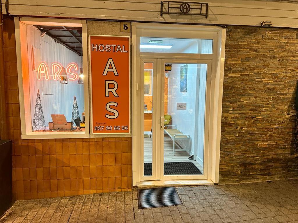 Hostal Ars Пучсерда Экстерьер фото