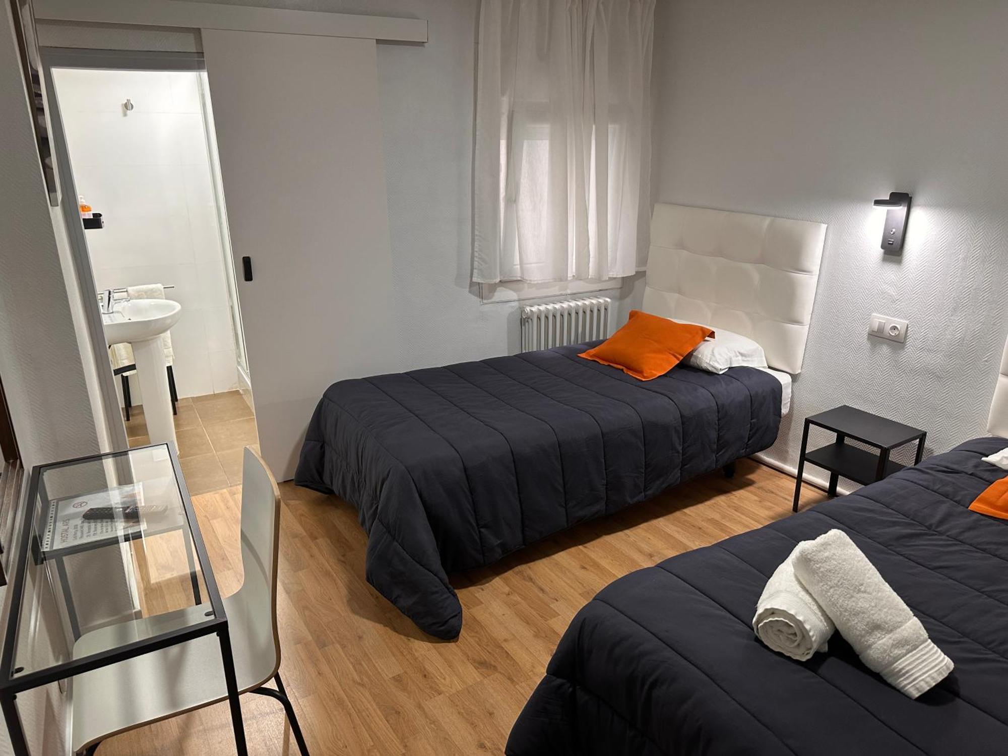 Hostal Ars Пучсерда Экстерьер фото