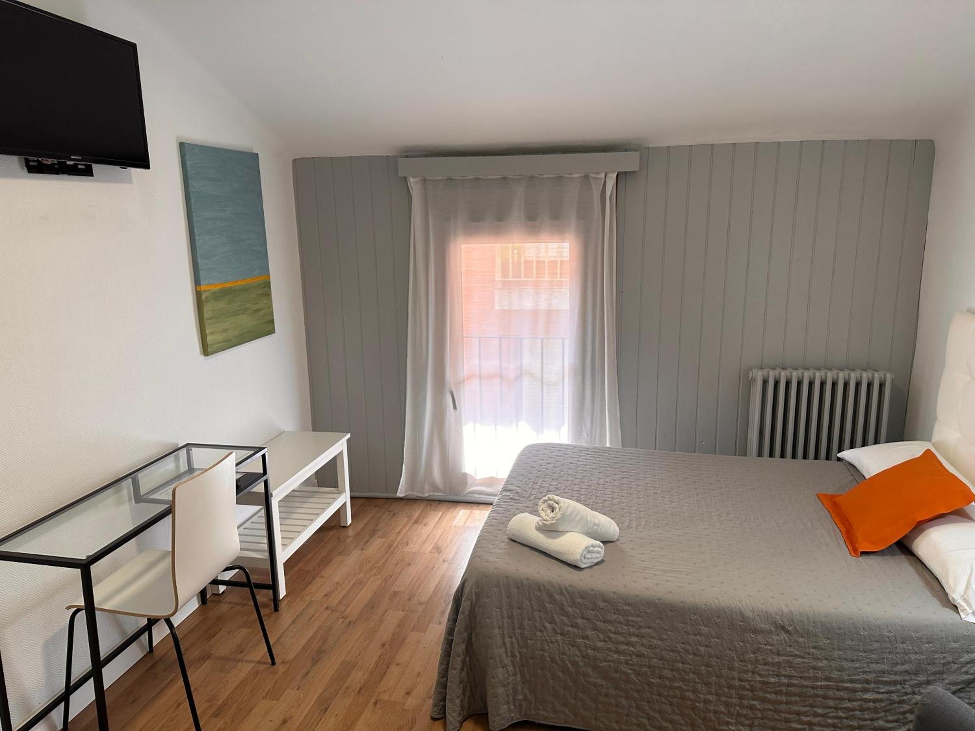 Hostal Ars Пучсерда Экстерьер фото